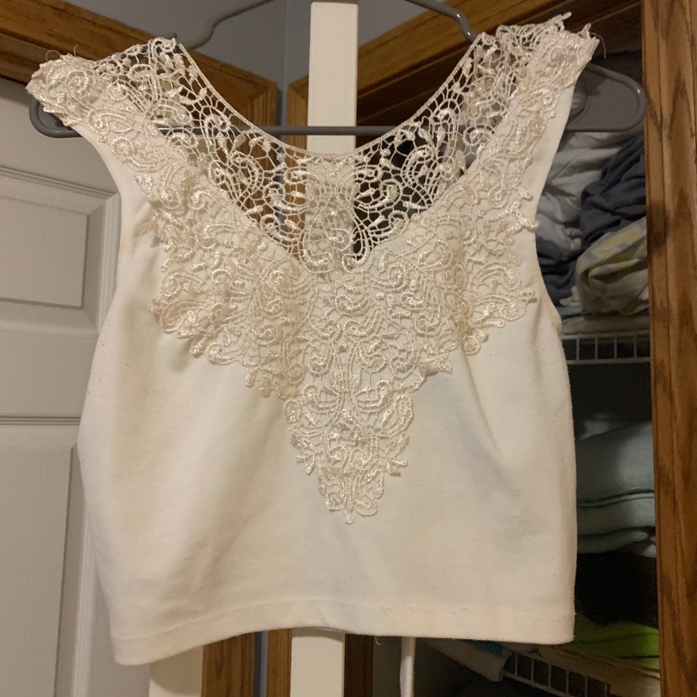 Crop lace top